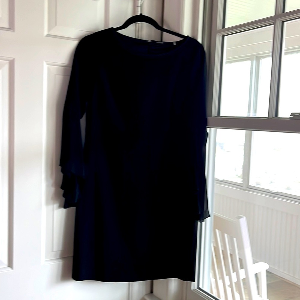 Ellie Tahari Black Long Sleeve dress